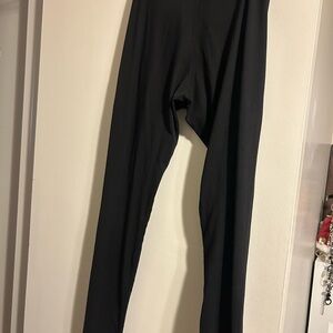 Felina Black Leggings